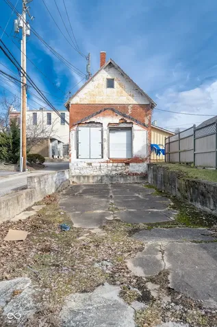 109 W Walnut Street Greencastle IN 46135