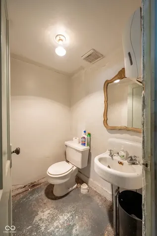 109 W Walnut Street Greencastle IN 46135