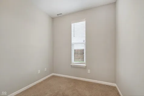 839 Detford Street Lebanon IN 46052