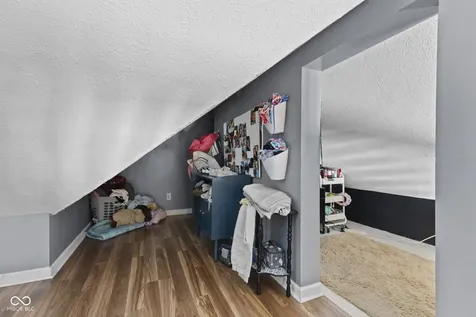 5861 N 75 W Whiteland IN 46184