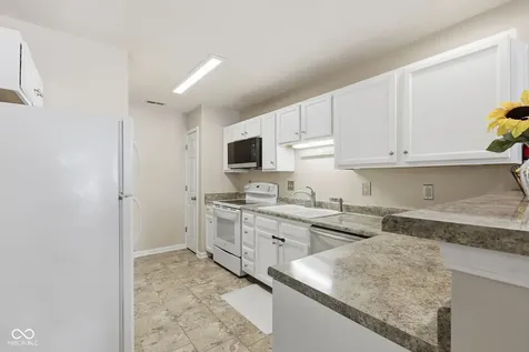 6703 Bridgefield Way Indianapolis IN 46254