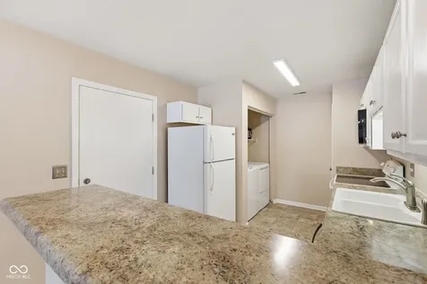 6703 Bridgefield Way Indianapolis IN 46254