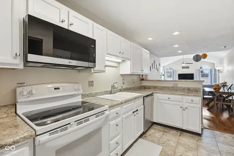 6703 Bridgefield Way Indianapolis IN 46254