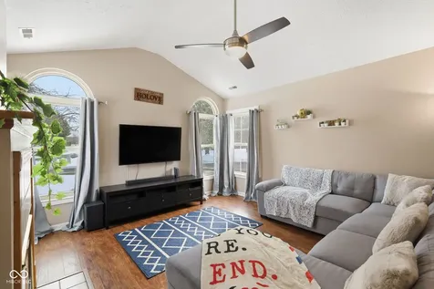 6703 Bridgefield Way Indianapolis IN 46254