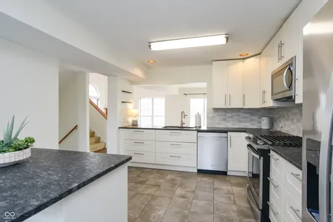 6873 Shore Island Drive Indianapolis IN 46220