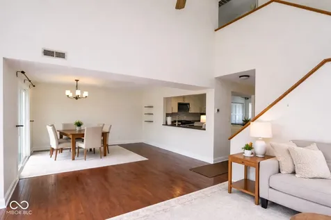 6873 Shore Island Drive Indianapolis IN 46220