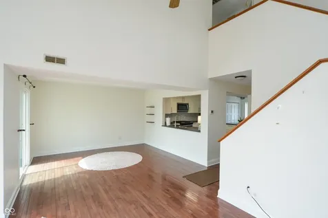 6873 Shore Island Drive Indianapolis IN 46220