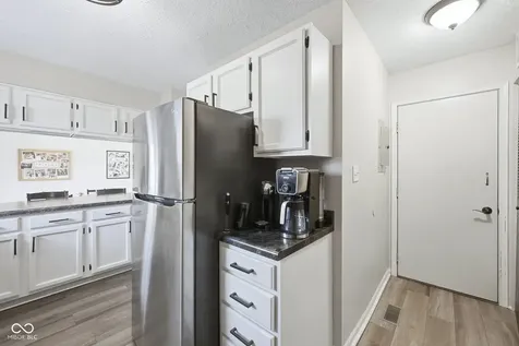 4414 Abby Creek Lane Indianapolis IN 46205