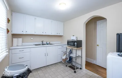 6570 Carrollton Avenue Indianapolis IN 46220
