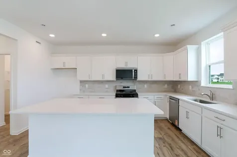 7407 Leatherwood Drive Indianapolis IN 46259