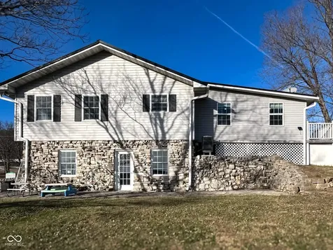 1058 N Sandy Hook Road Paoli IN 47454