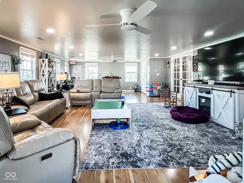 1058 N Sandy Hook Road Paoli IN 47454