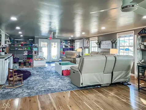 1058 N Sandy Hook Road Paoli IN 47454