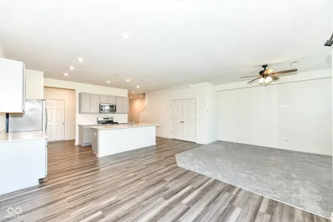 13533 Dewpoint Lane Fishers IN 46037