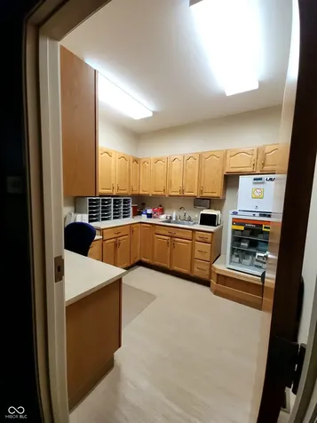 7376 Business Center Drive Avon IN 46123