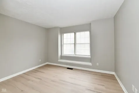 8547 Rock Hollow Circle Indianapolis IN 46256