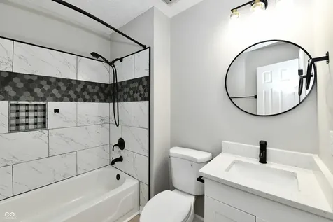 8547 Rock Hollow Circle Indianapolis IN 46256