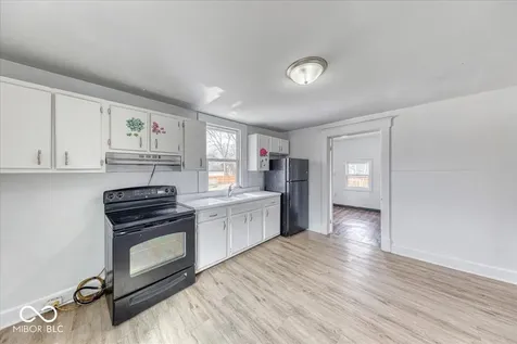 4712 Vandalia Avenue Indianapolis IN 46241