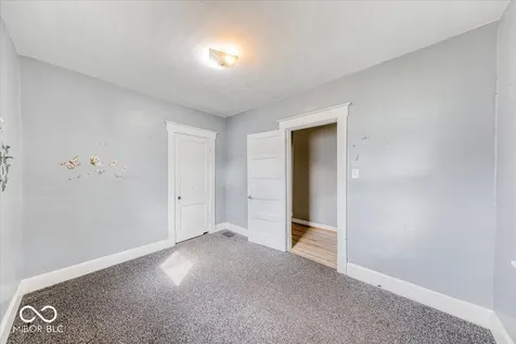 4712 Vandalia Avenue Indianapolis IN 46241