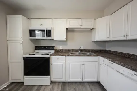 140 Maple Park Drive Westfield IN 46074