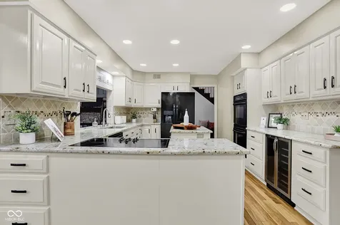 118 White Horse Lane Fishers IN 46038