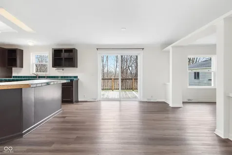 5835 Broyles Road Avon IN 46123