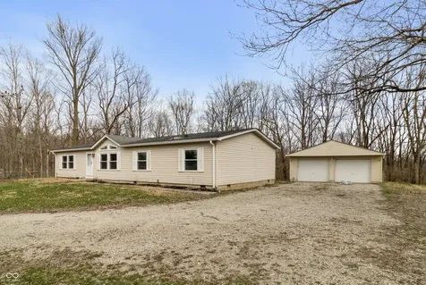 5835 Broyles Road Avon IN 46123