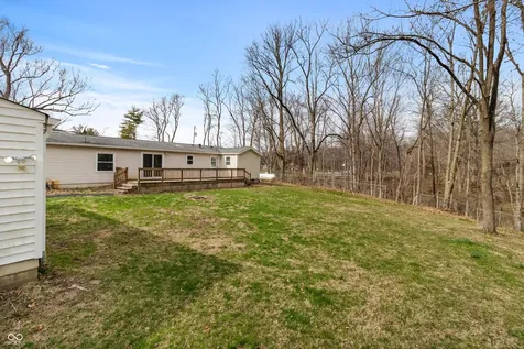 5835 Broyles Road Avon IN 46123