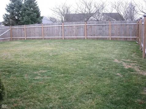 6352 Emerald Springs Drive Indianapolis IN 46221