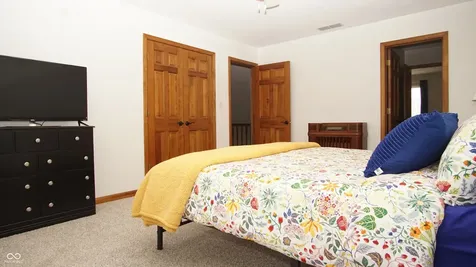 375 Nottinghill Court Indianapolis IN 46234
