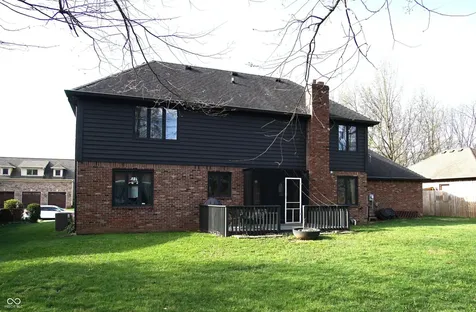 375 Nottinghill Court Indianapolis IN 46234