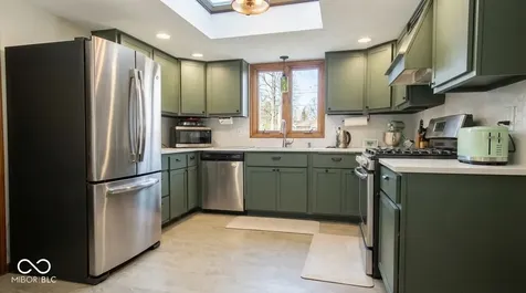 375 Nottinghill Court Indianapolis IN 46234