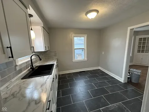 1731 Newton Street Columbus IN 47201