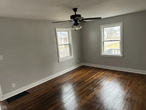 1731 Newton Street Columbus IN 47201