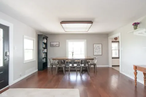 3366 S 800 E Franklin IN 46131