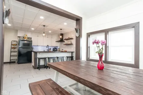 3366 S 800 E Franklin IN 46131