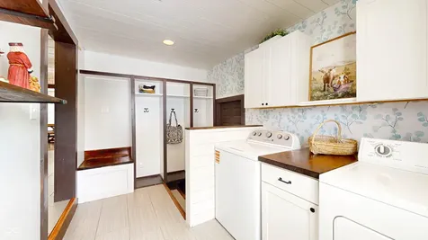 3366 S 800 E Franklin IN 46131