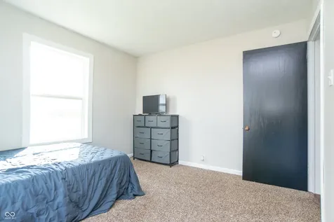 3366 S 800 E Franklin IN 46131