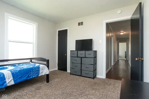 3366 S 800 E Franklin IN 46131