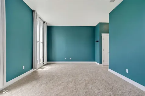 706 Massachusetts Avenue Indianapolis IN 46204
