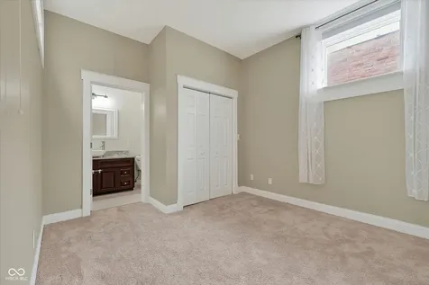 706 Massachusetts Avenue Indianapolis IN 46204