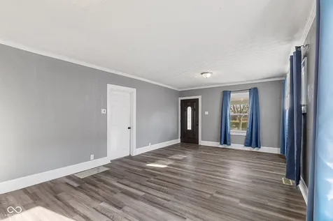 1424 N Gladstone Avenue Indianapolis IN 46201