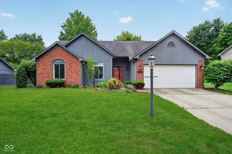 7775 Kemble Court Fishers IN 46038