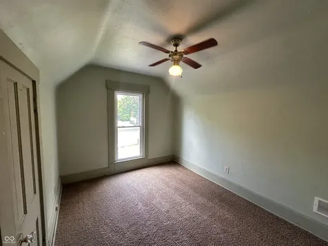 302 E Washington Street Waynetown IN 47990
