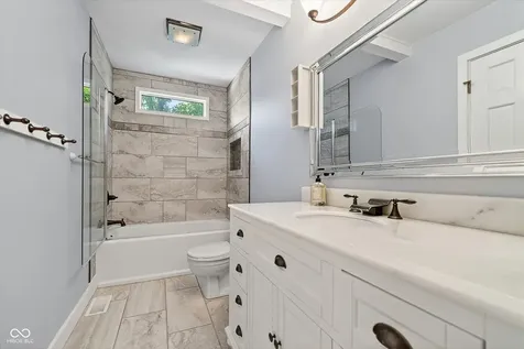 12344 Moon River Court Indianapolis IN 46236
