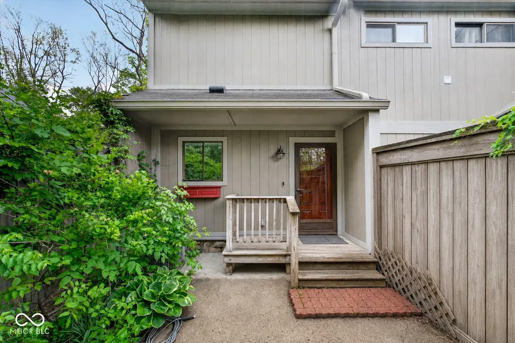 4229 Woodsage Trace Indianapolis IN 46237