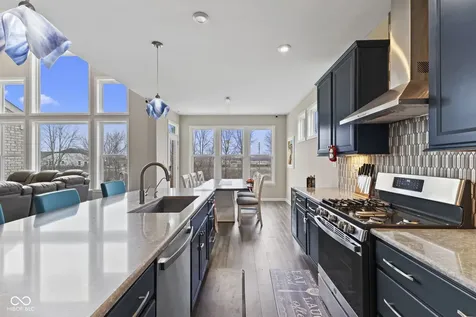 9962 Mosaic Blue Way Indianapolis IN 46239