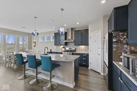 9962 Mosaic Blue Way Indianapolis IN 46239