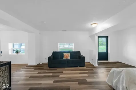 7845 Bluff Road Indianapolis IN 46217