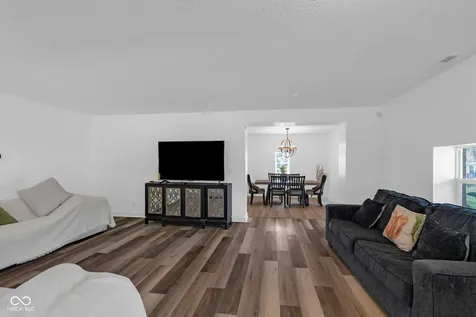 7845 Bluff Road Indianapolis IN 46217